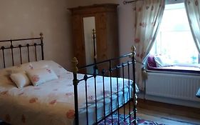 Angate Cottage